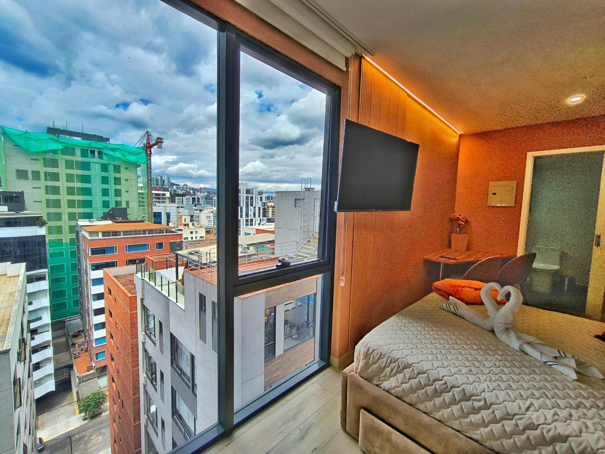 Republica Del Salvador Coliving Ecuador Xoe Apartment Quito Bagian luar foto