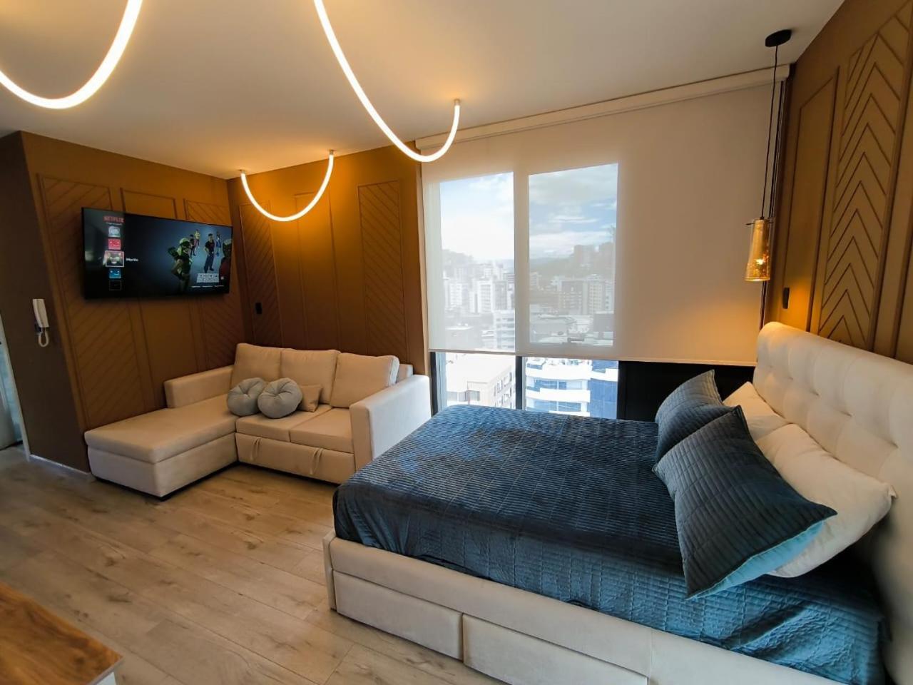 Republica Del Salvador Coliving Ecuador Xoe Apartment Quito Bagian luar foto