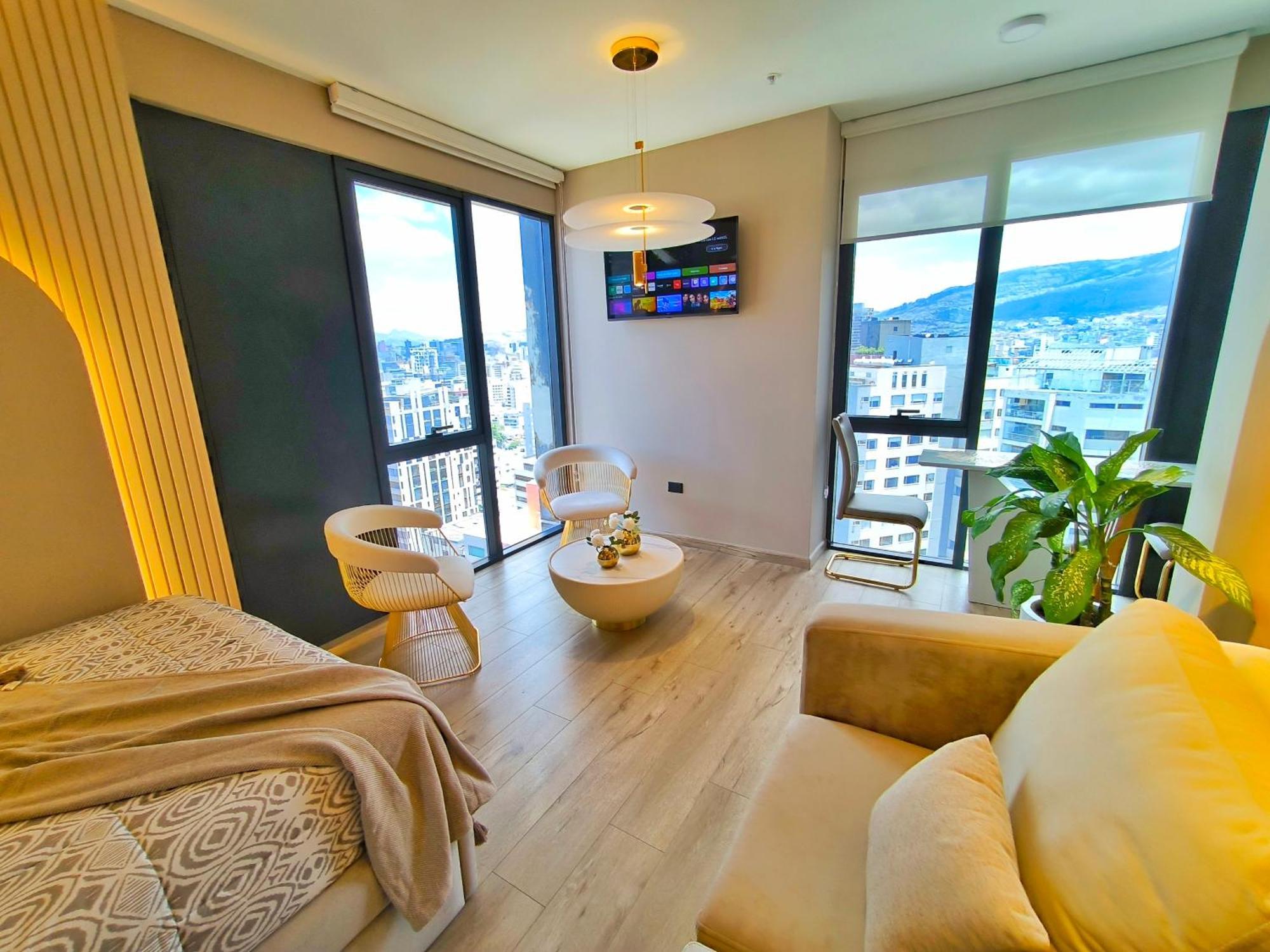 Republica Del Salvador Coliving Ecuador Xoe Apartment Quito Bagian luar foto